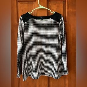 Black/White Stripe Top, Gap